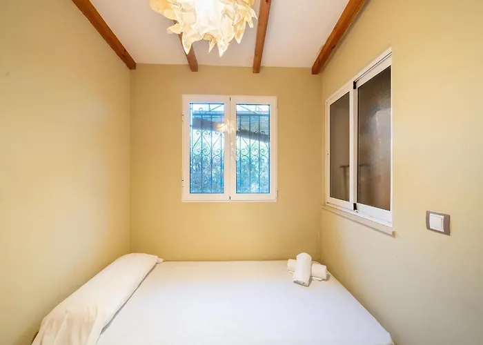 度假居 Cozy Retreat With Garden *