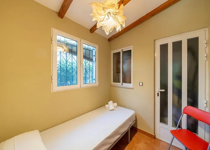 度假居 Cozy Retreat With Garden 德尼亚