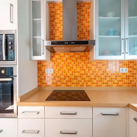 Cozy Retreat With Garden Tatil Evi