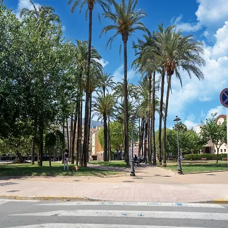 Cozy Retreat With Garden * Denia